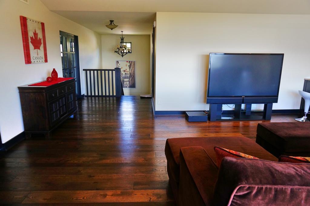 Mission Hill Lake View Villa West Kelowna Εξωτερικό φωτογραφία
