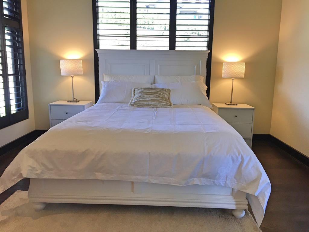 Mission Hill Lake View Villa West Kelowna Εξωτερικό φωτογραφία
