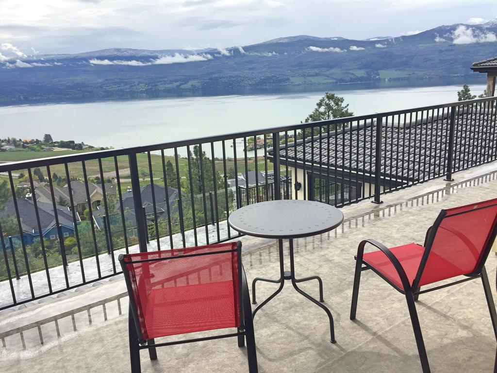 Mission Hill Lake View Villa West Kelowna Εξωτερικό φωτογραφία